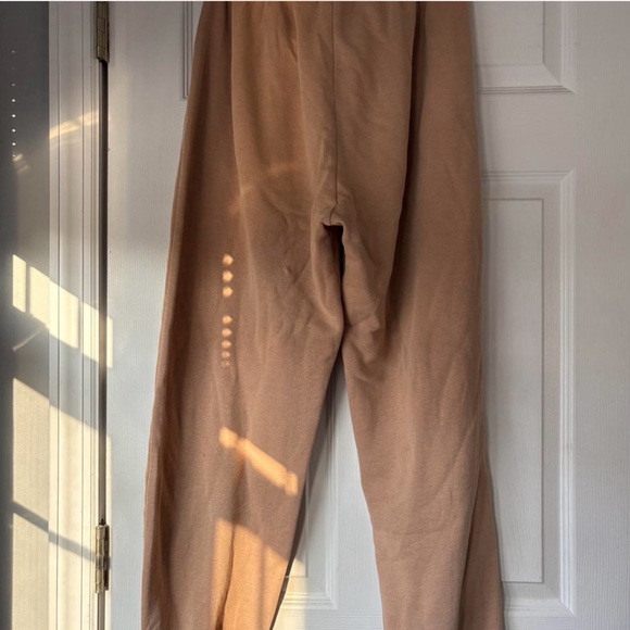 Nike Women's Tan Sweatpants - Picture 4 of 5